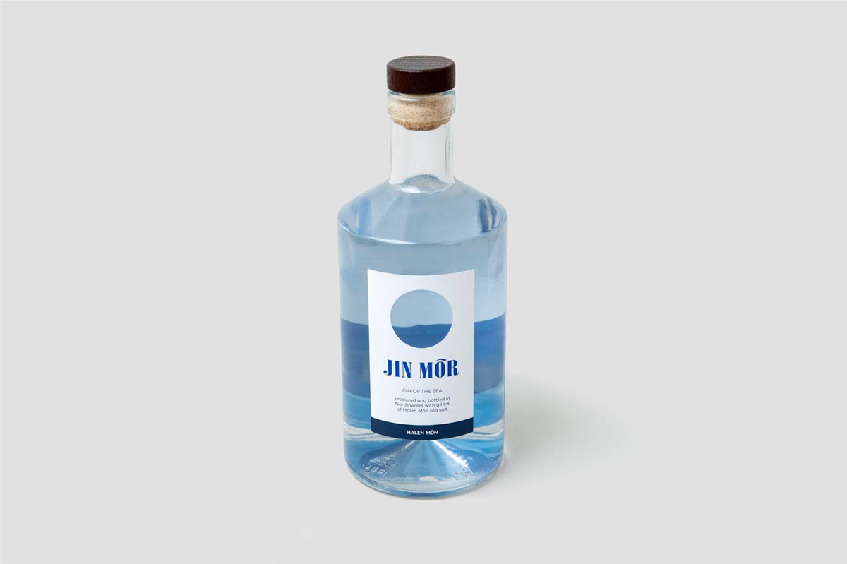 光瓶酒包裝設(shè)計(jì)(圖1)